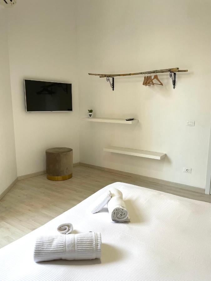 Nazionale 221 Mamila Suite โรม ภายนอก รูปภาพ